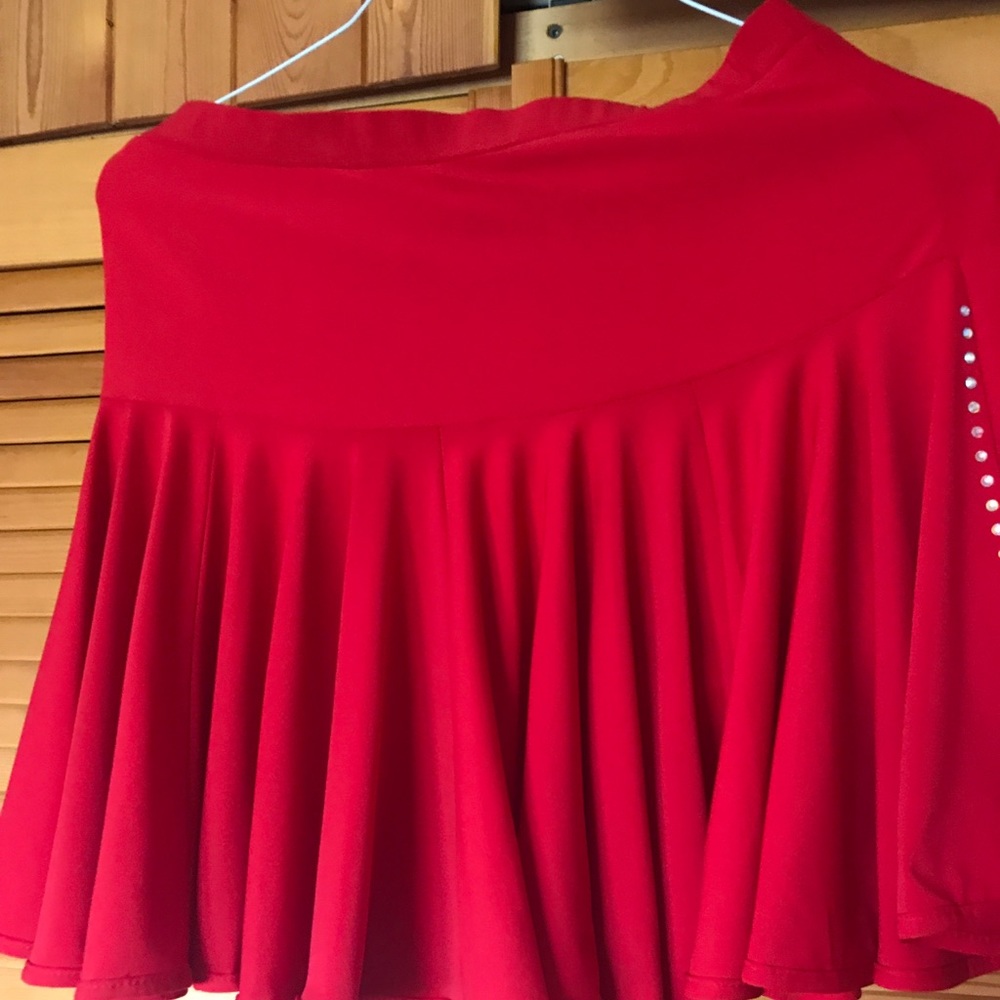 Red skirt with skort